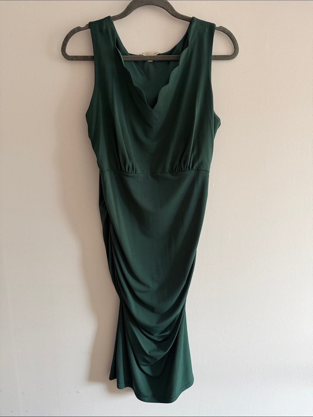 Kimi and Kai Dark Green Sleeveless Midi Dress with Scalloped Neckline